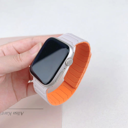Magnetic Strap Bracelet for Smatwatch - Silicone Bracelet IWatch Series 11 9 8 SE 10